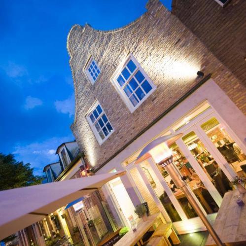 Wellness Caracol Hotel West-Terschelling Exterior photo